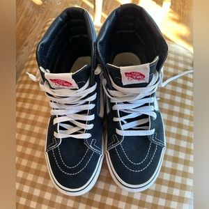 Van Women’s High top sneakers